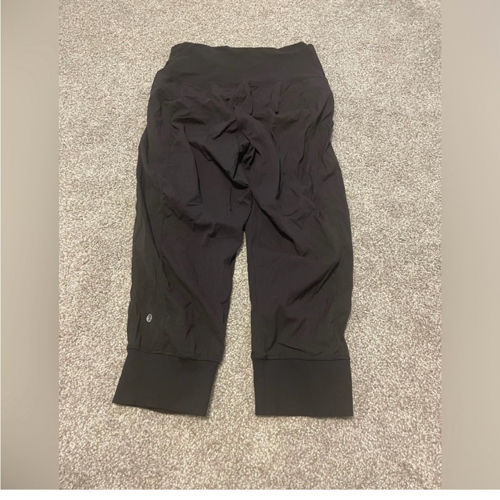 Black Lululemon Cropped Dance Studio Pant